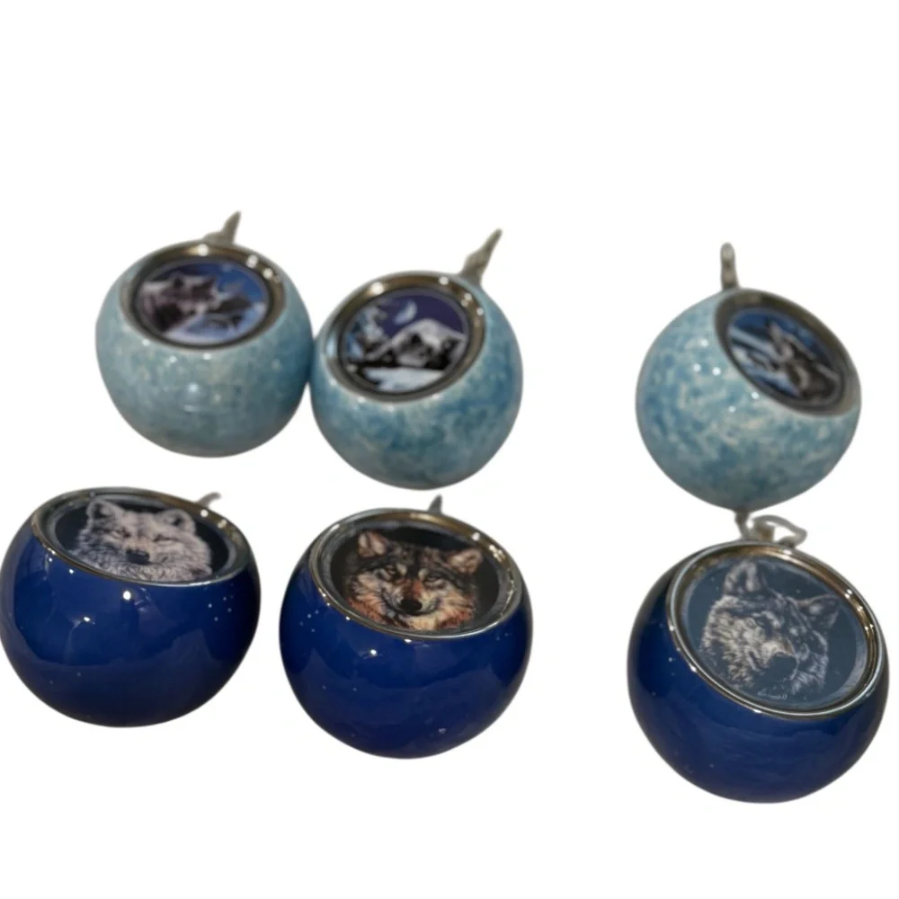 Bradford Exchange Wolf Series Ornaments - Picture 5 of 11